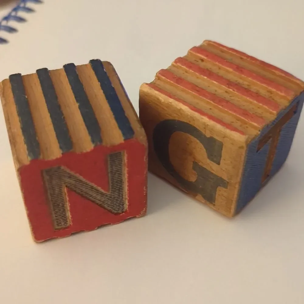 ‎Vintage lot of wooden blocks